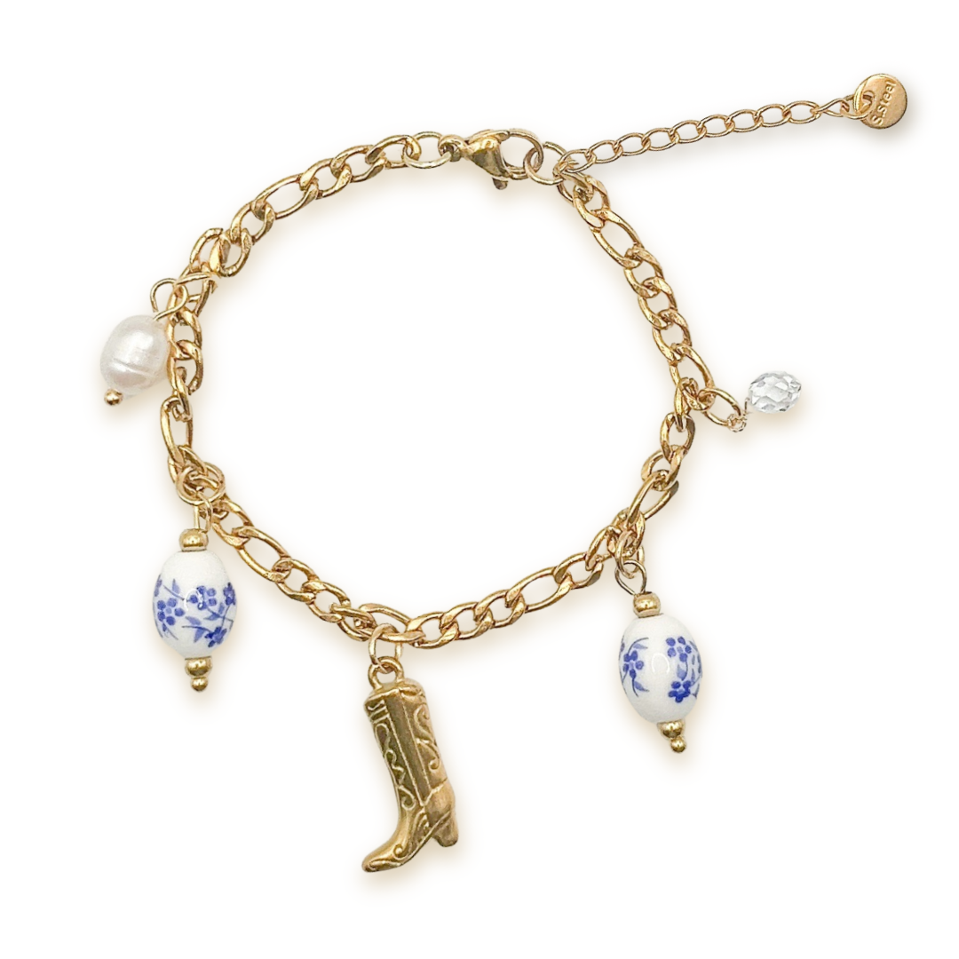 BRAVITA - Bracelet avec BRELOQUES inspirĂ©es dâune cowgirl BYNOVANN
