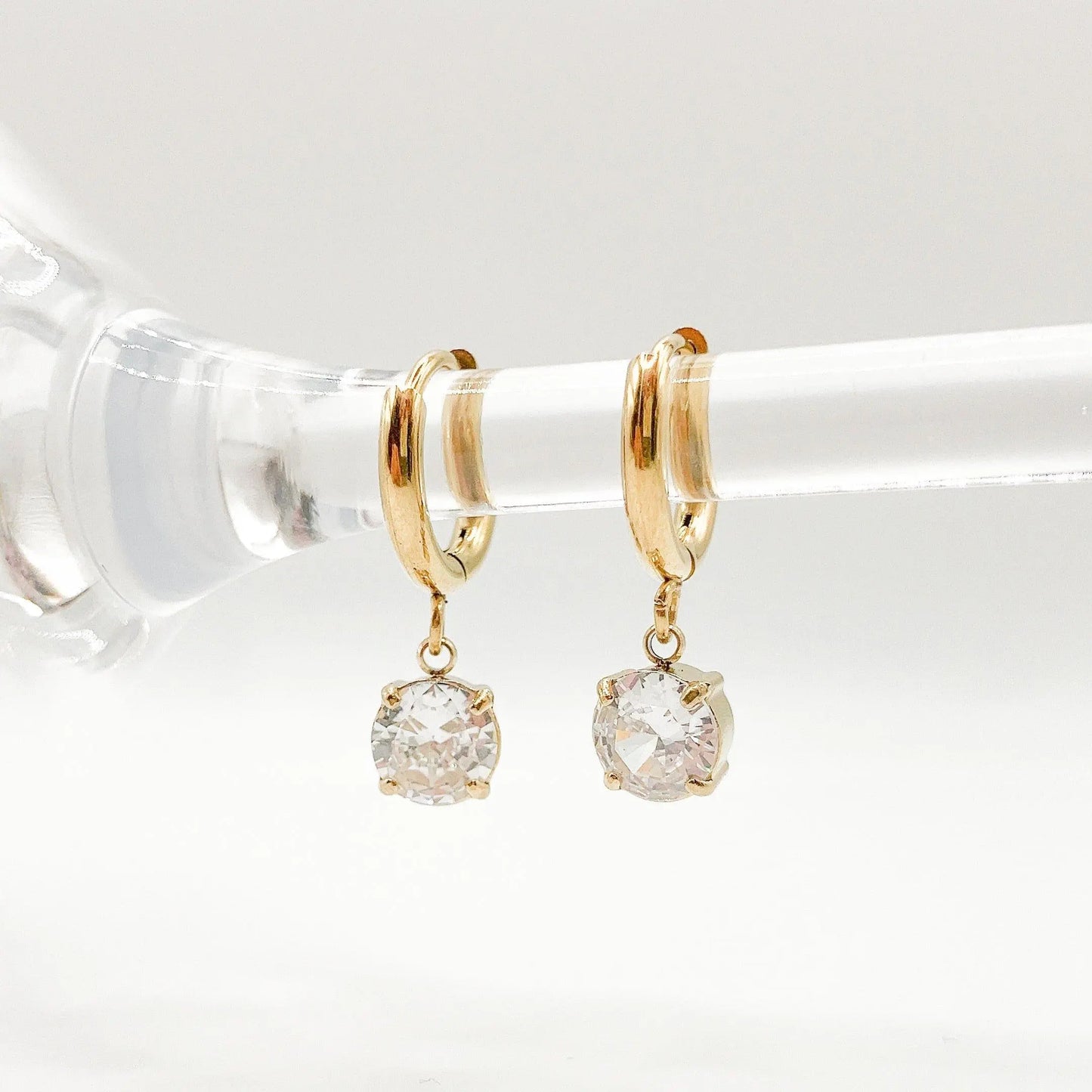 BRILLA - Boucles d’oreilles pendentif strass Bynovann