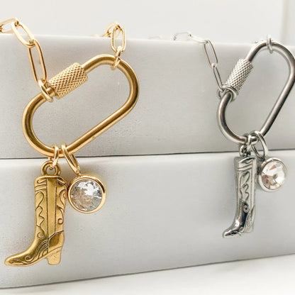 CALIDA - Collier à BRELOQUES botte de cowboy & rhinestone BYNOVANN