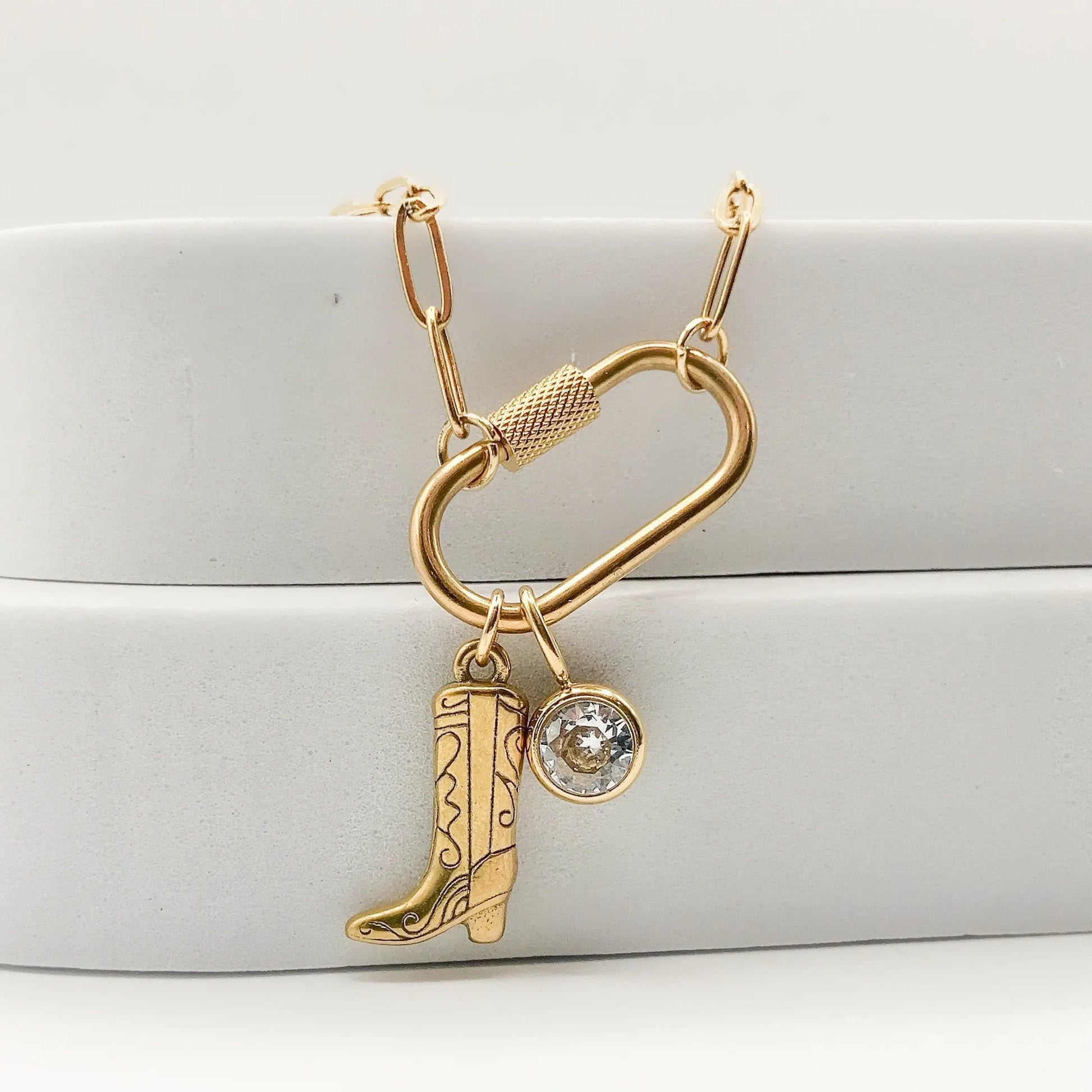 CALIDA - Collier à BRELOQUES botte de cowboy & rhinestone BYNOVANN