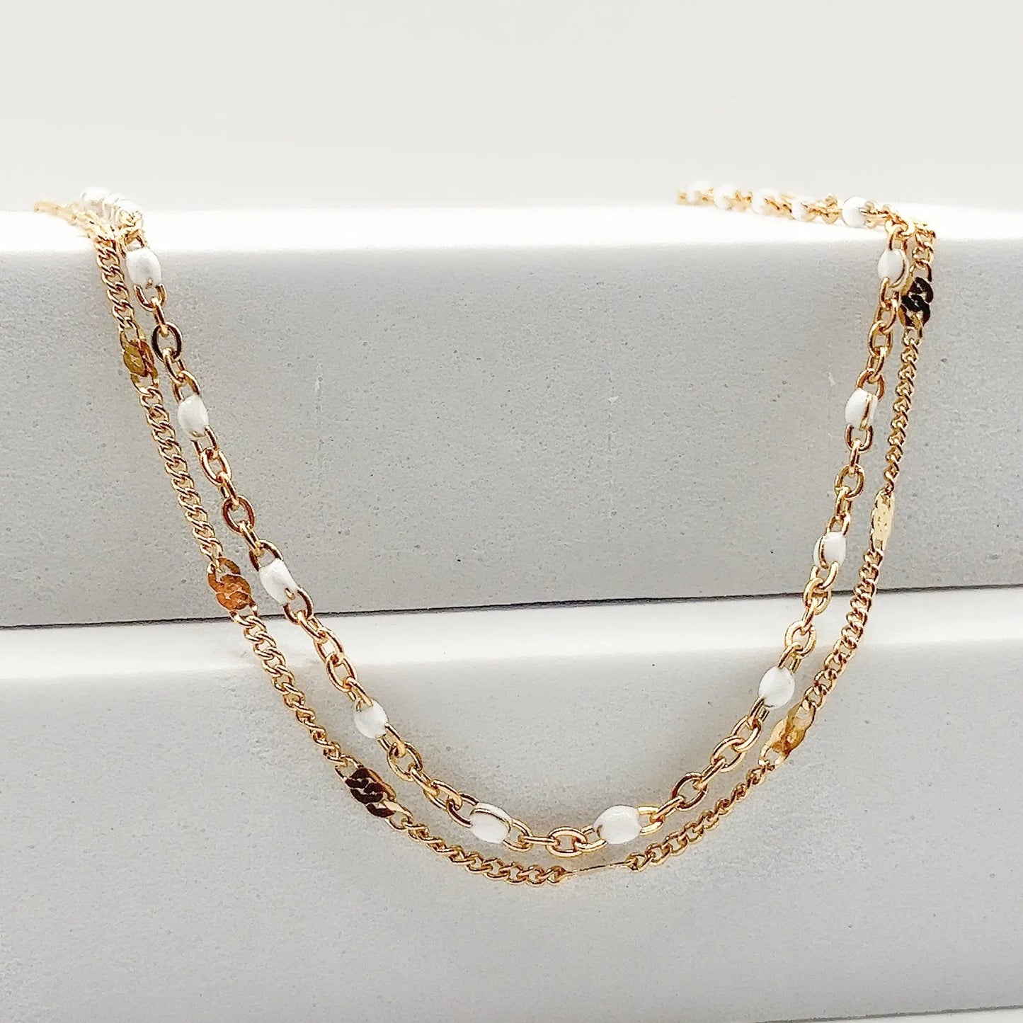 COSTA - Collier à DEUX CHAÎNES, blanc & or BYNOVANN