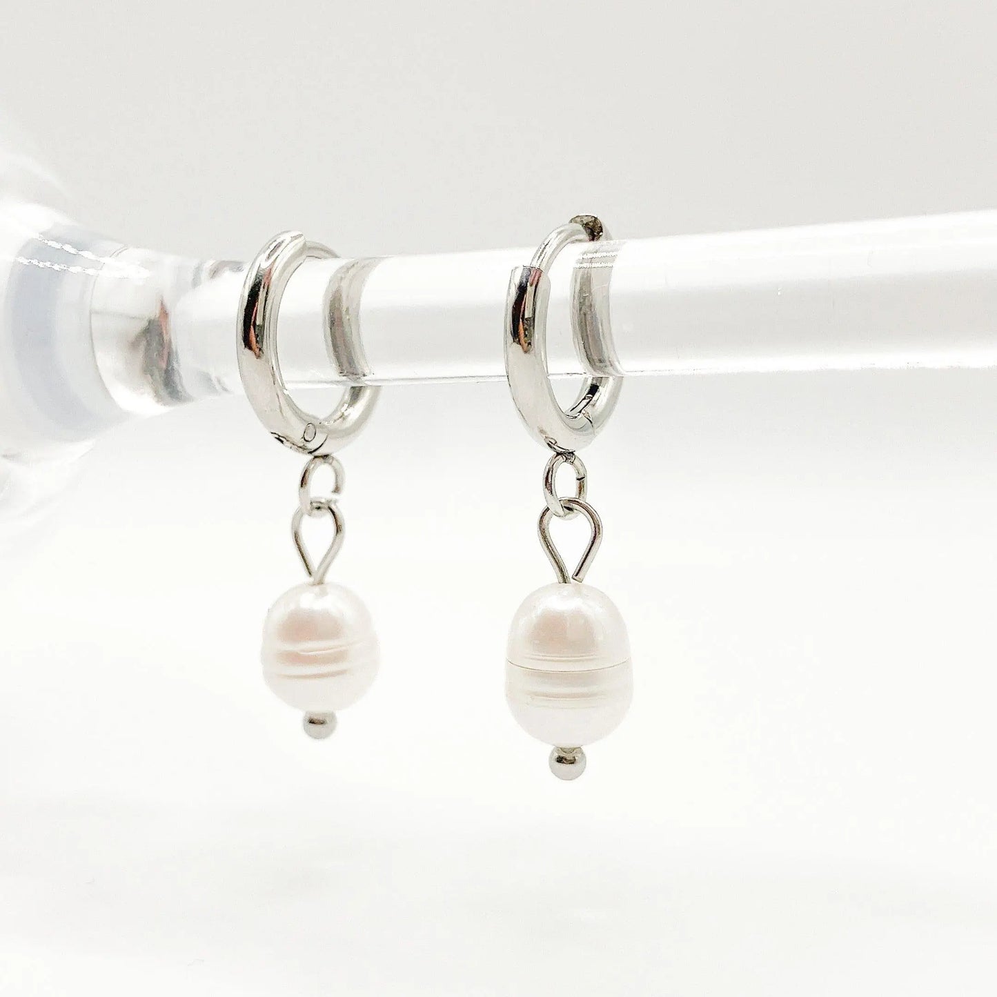 SIRENA - Boucles d’oreilles pendentif perle d’eau douce Bynovann