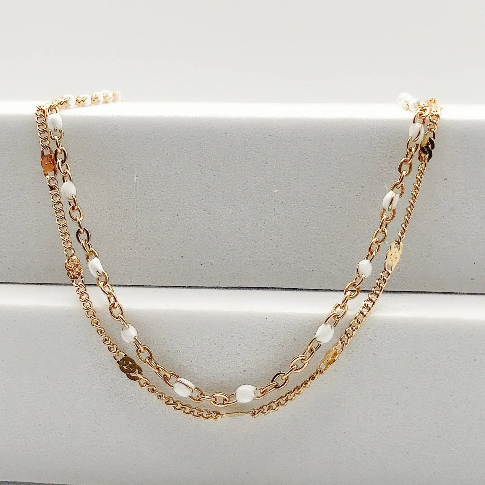 COSTA - Collier à DEUX CHAÎNES, blanc & or - BYNOVANN