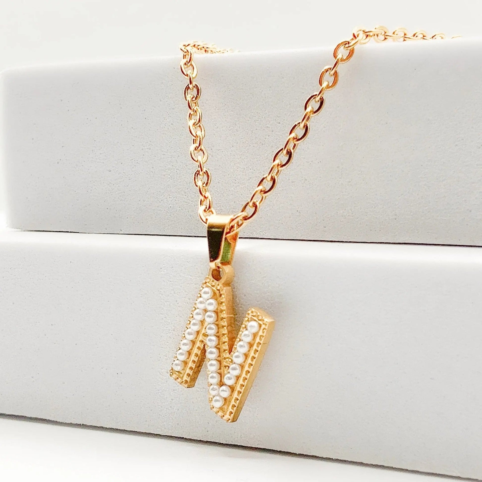 ENCANTO - Collier avec LETTRE personnalisé - BYNOVANN