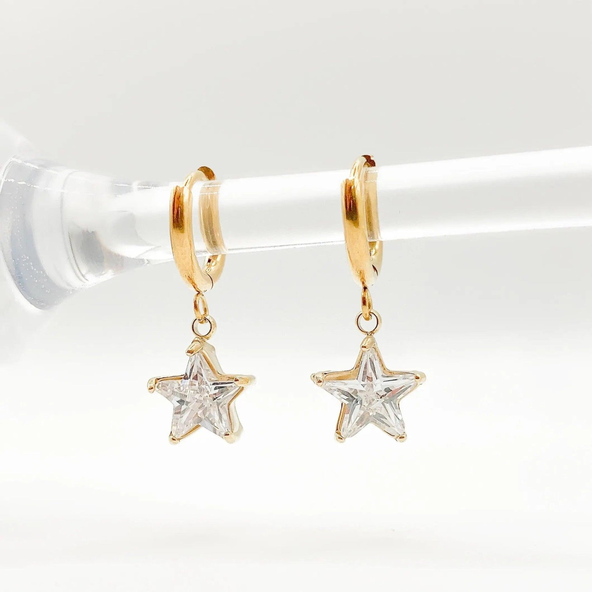 ESTELA - Boucles d’oreilles pendentifs étoiles en Rhinestone - BYNOVANN