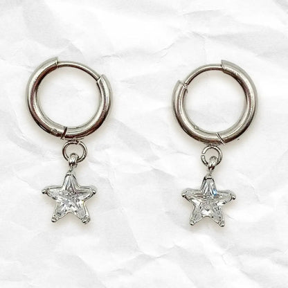 MINI ESTELA - Boucles d'oreilles pendentif ÉTOILE en Rhinestone - BYNOVANN